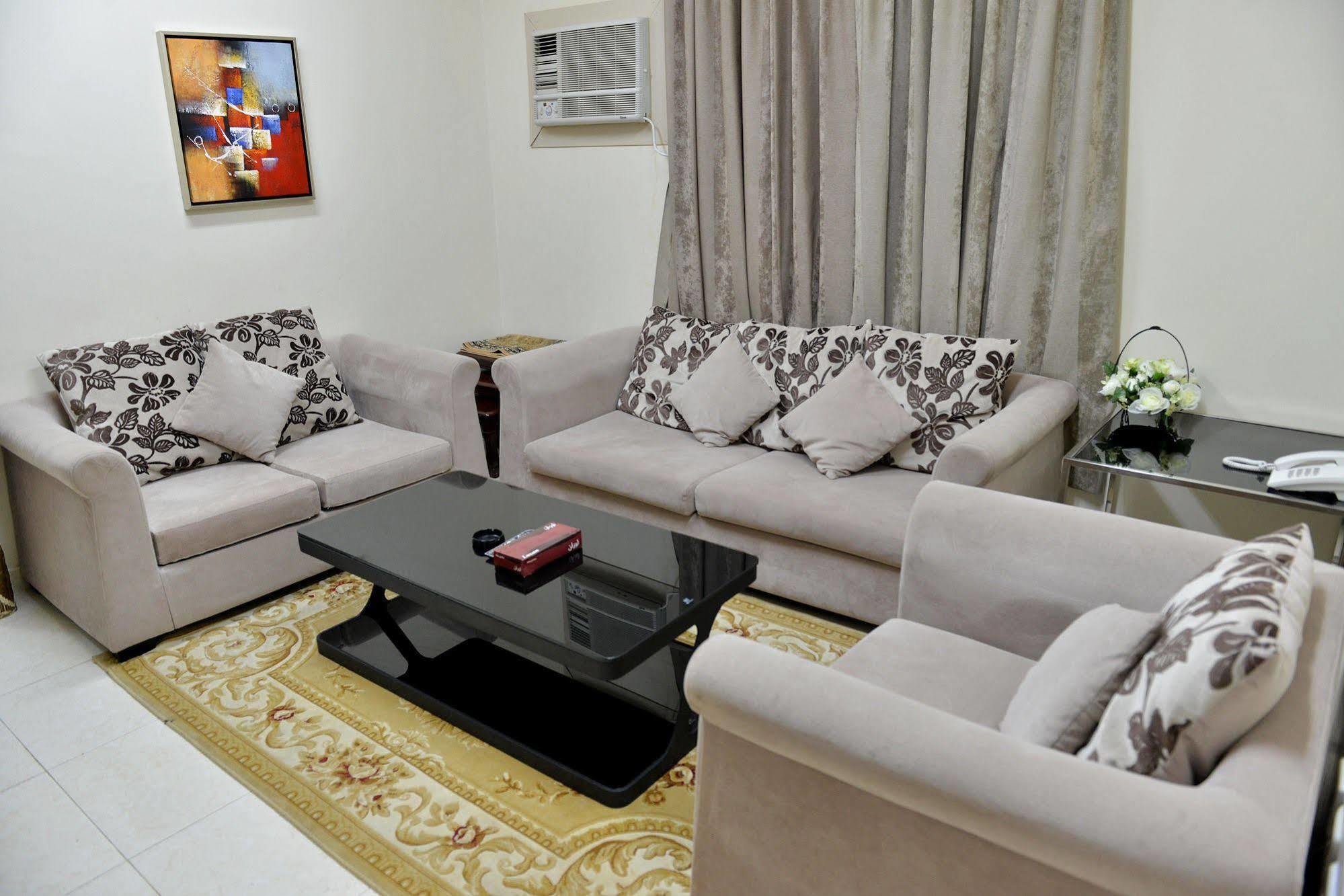 Al Mawasem Al Arbaa Aparthotel Al Al Jubail Zewnętrze zdjęcie